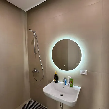 Apartment Four C 110-b Gc Palasë
